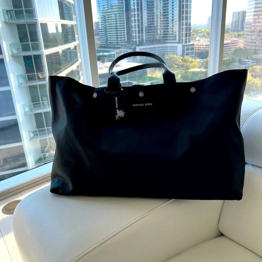 MICHAEL KORS  EXCUSE LIMITED Hudson Unisex Oversized Leather Tote Bag
